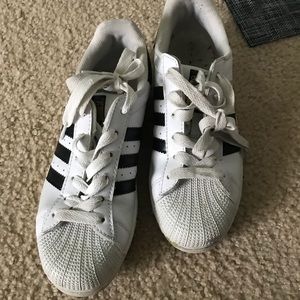 barely work adidas super stars